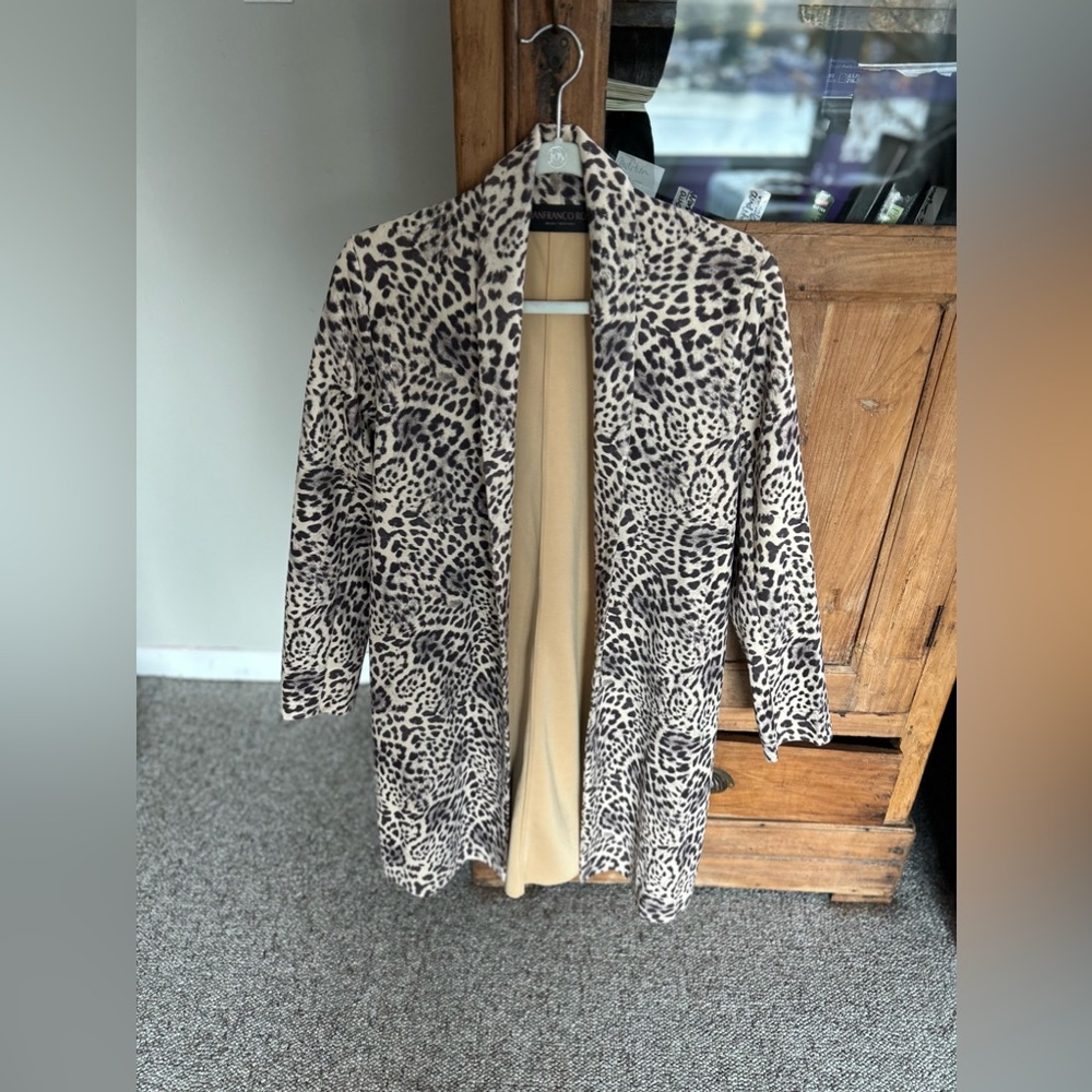 Never worn! Leopard Coat